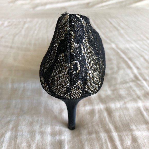 Aldo 3" Almond Toe Heels - Black Floral Lace with Gold & Silver - Size 10 - Picture 8 of 15